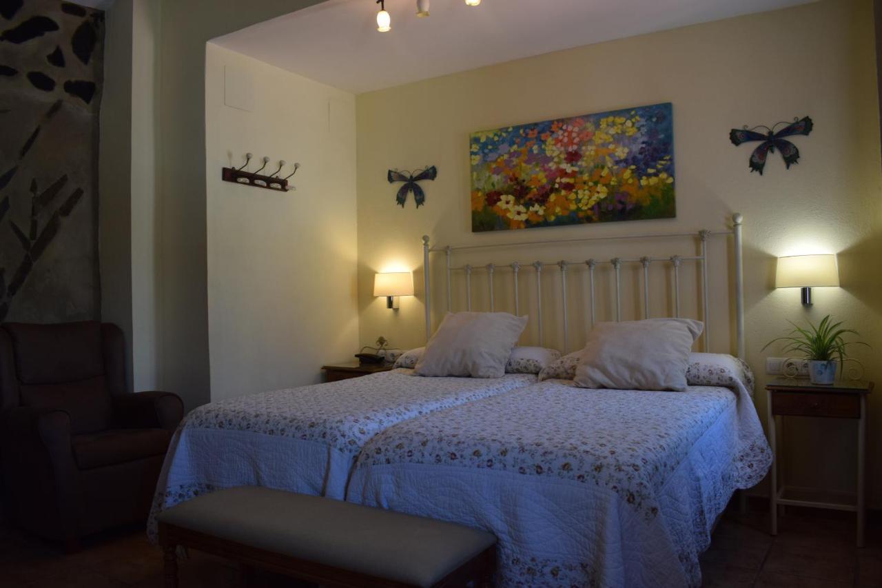 Hostal Rural Molino Del Bombo Aracena Esterno foto