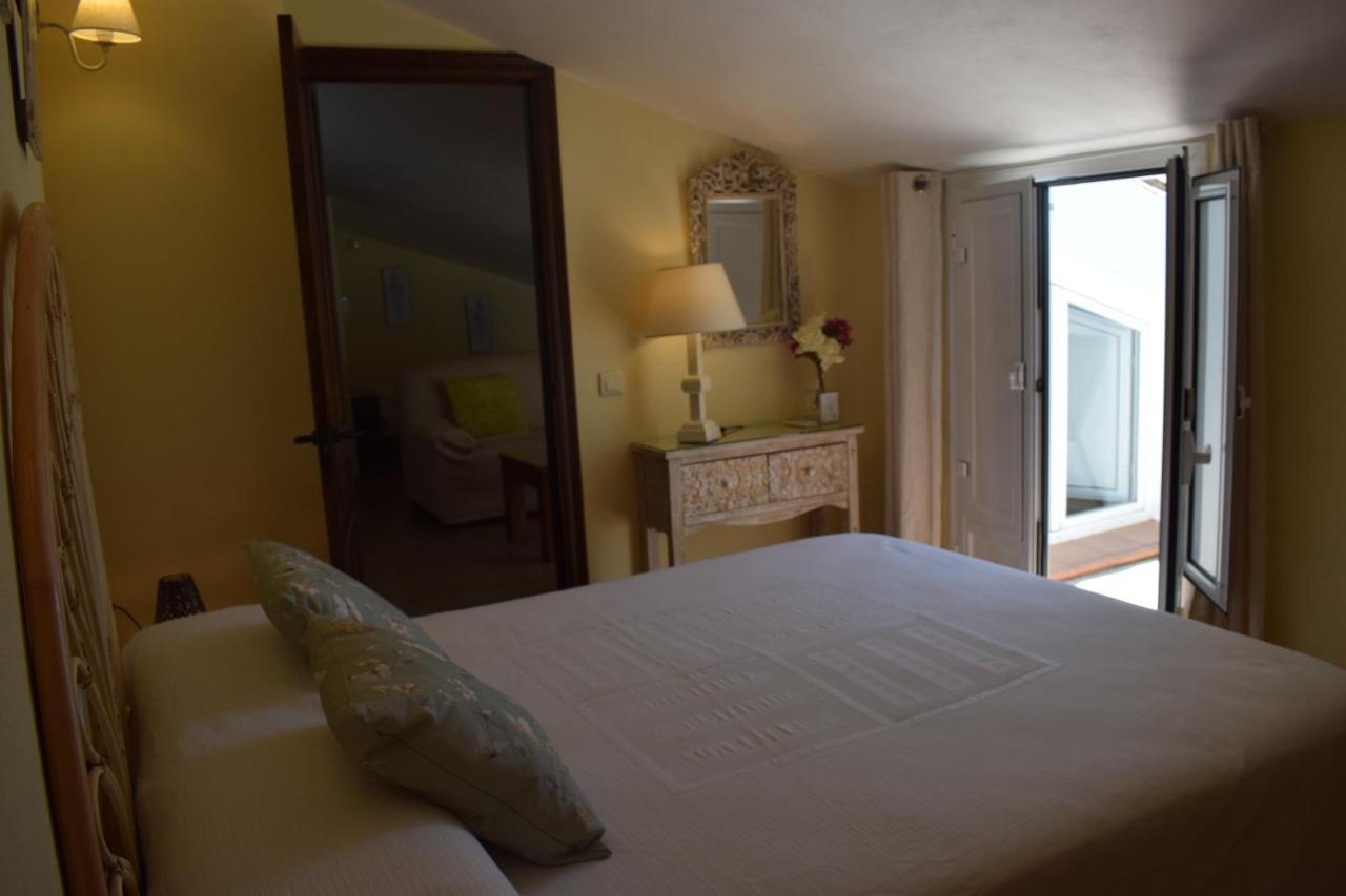 Hostal Rural Molino Del Bombo Aracena Esterno foto