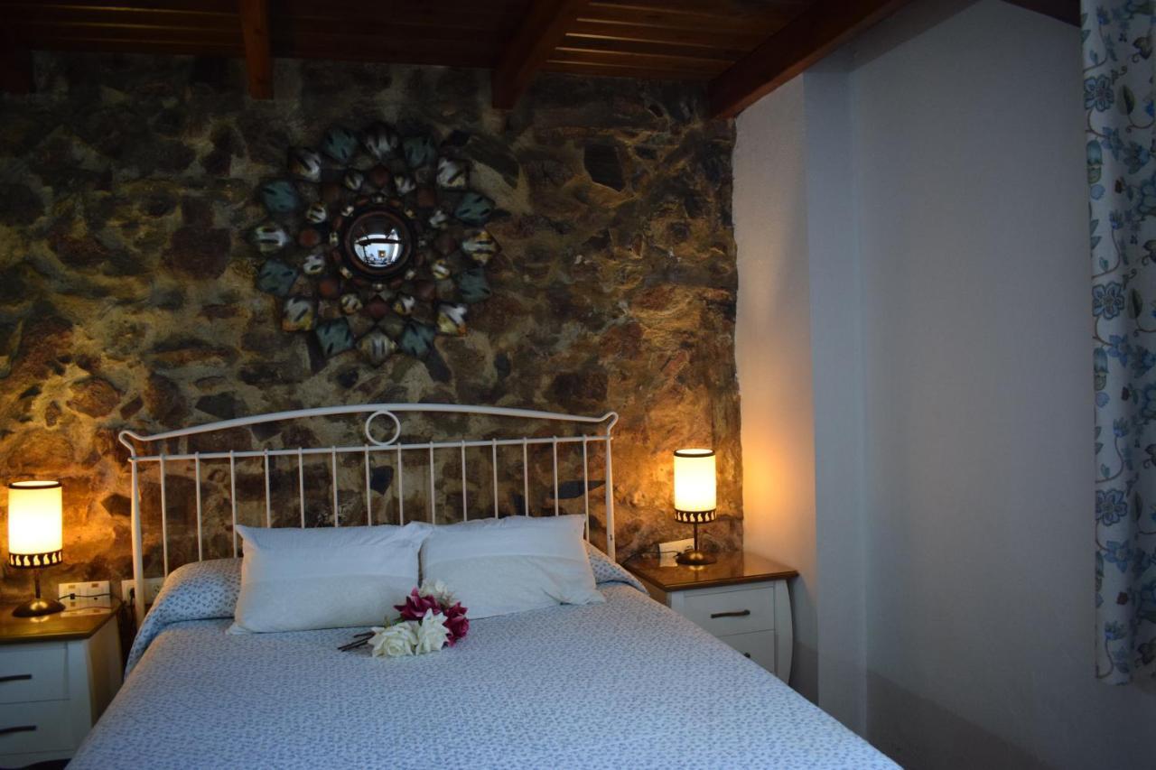 Hostal Rural Molino Del Bombo Aracena Esterno foto