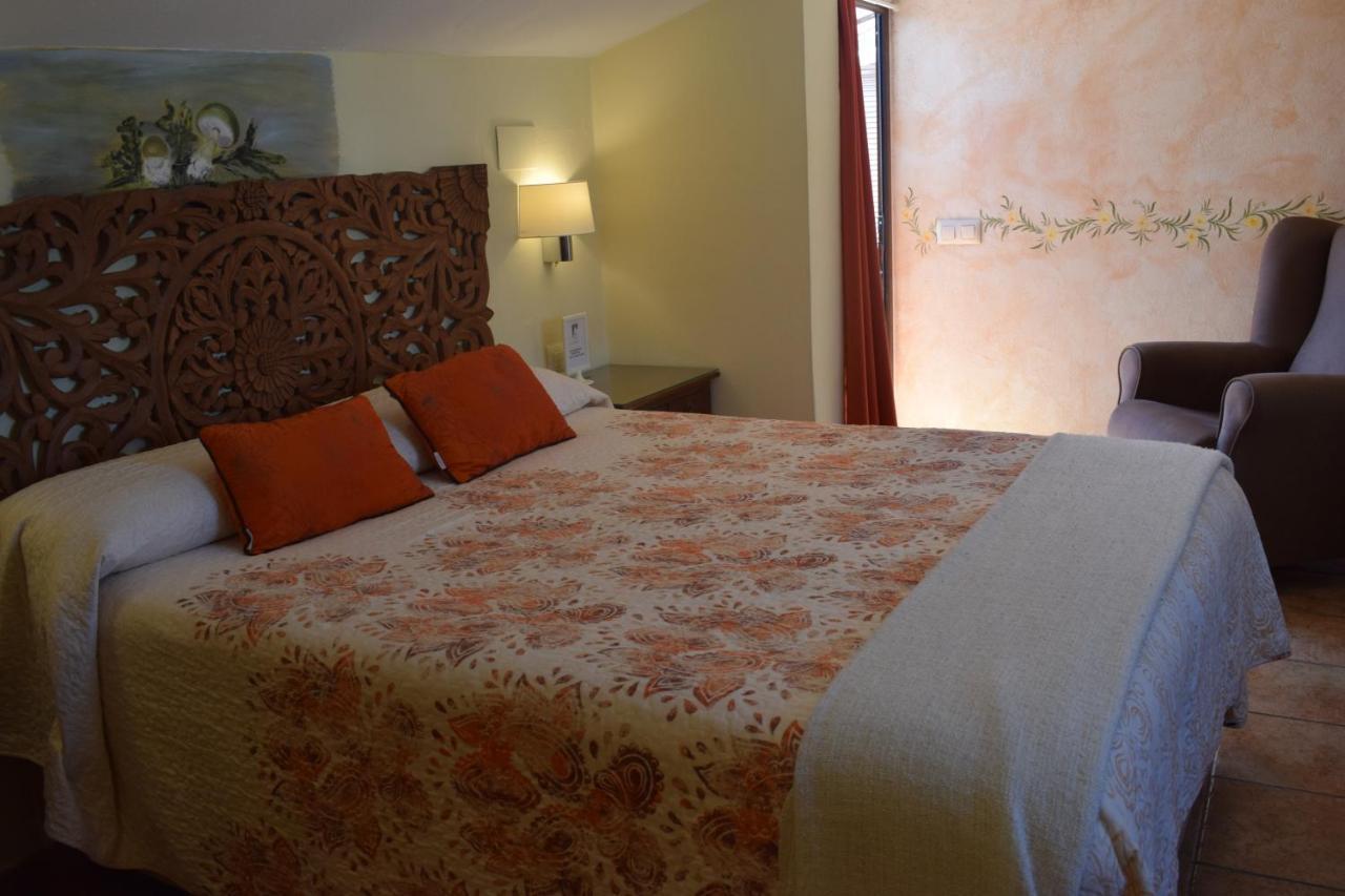 Hostal Rural Molino Del Bombo Aracena Esterno foto