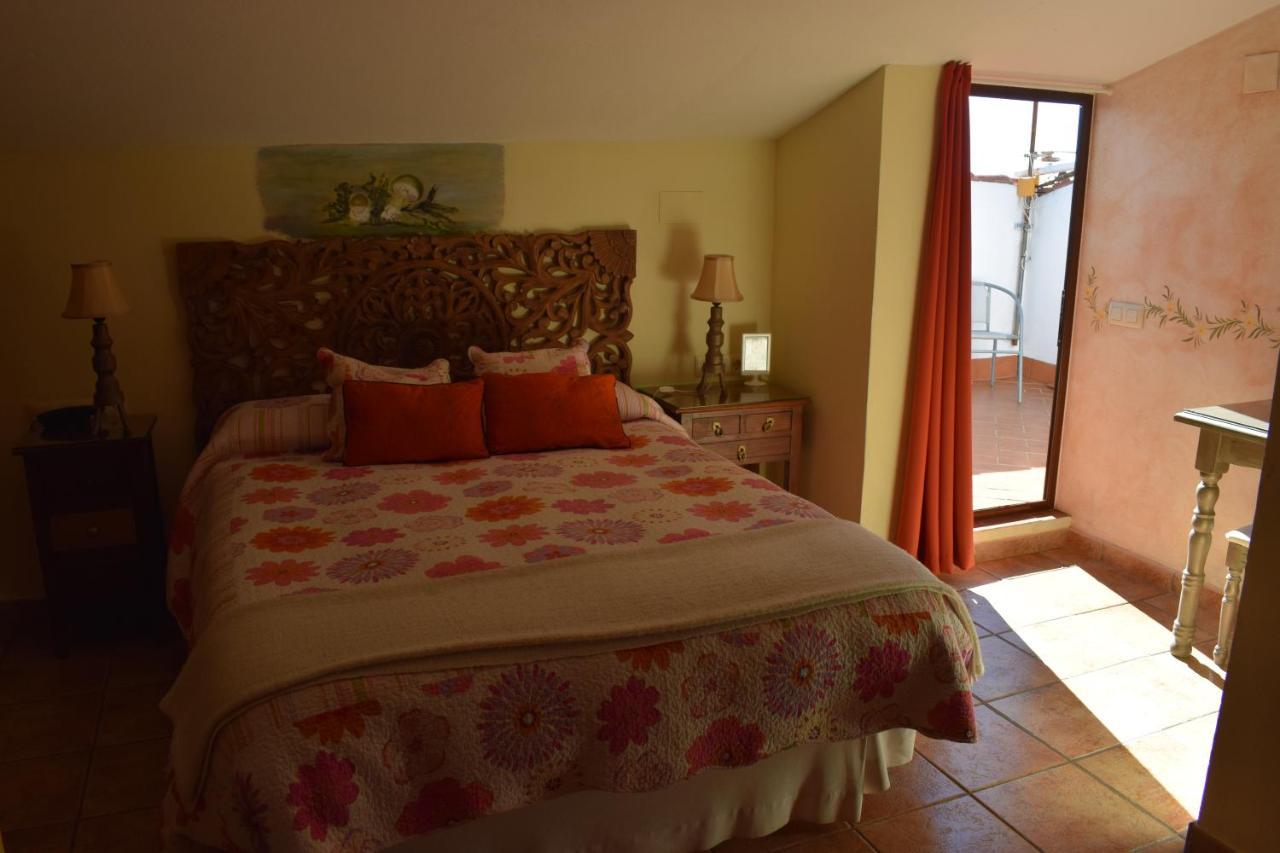 Hostal Rural Molino Del Bombo Aracena Esterno foto